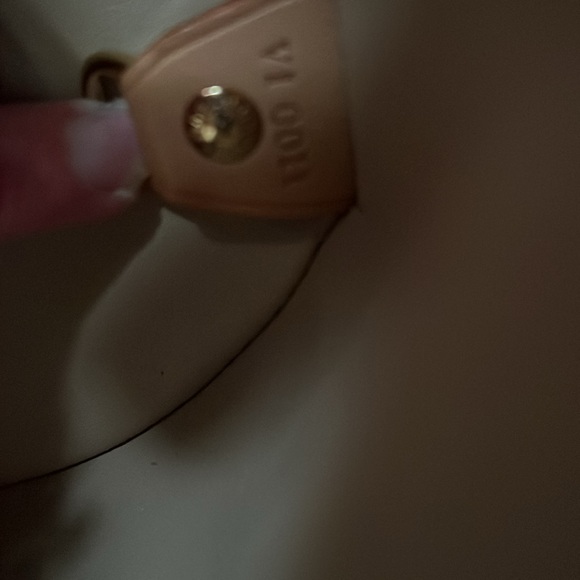 Louis Vuitton LV Vernis Yellow Papillion Barrel Bag with COA - Picture 15 of 17